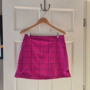 Under Armour Golf Skort in Fuscia